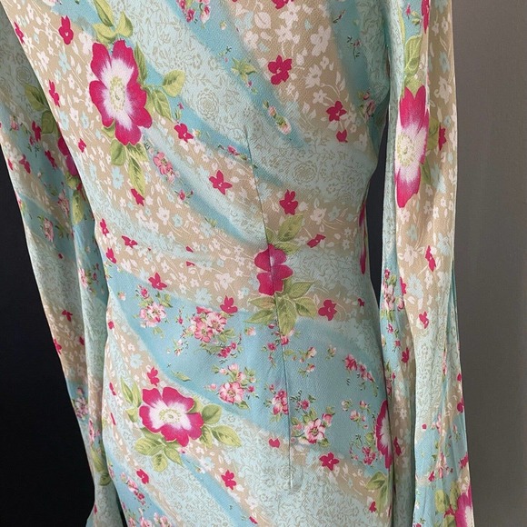 Carrie Hutton Y2K V-Neck Floral Flowy Midi Dress Cut Out Sleeves - Picture 10 of 15